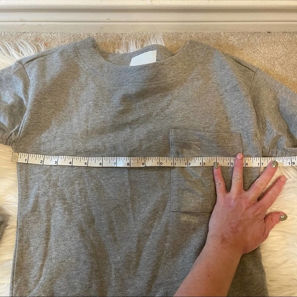 NWT Ella Moss Gray Reese Round Neck Ruched Quarter Sleeve Sweater Small - Picture 14 of 16